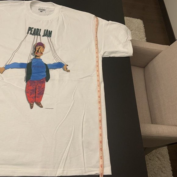 Vintage Pearl Jam T-Shirt - Picture 9 of 9